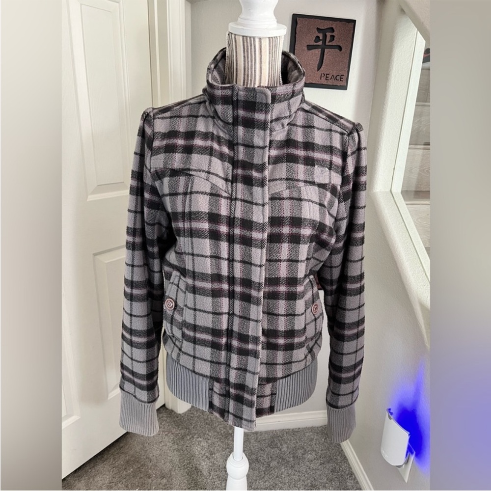 Roxy Quilted Plaid Zip Up Snap Lined Jacket Sweater